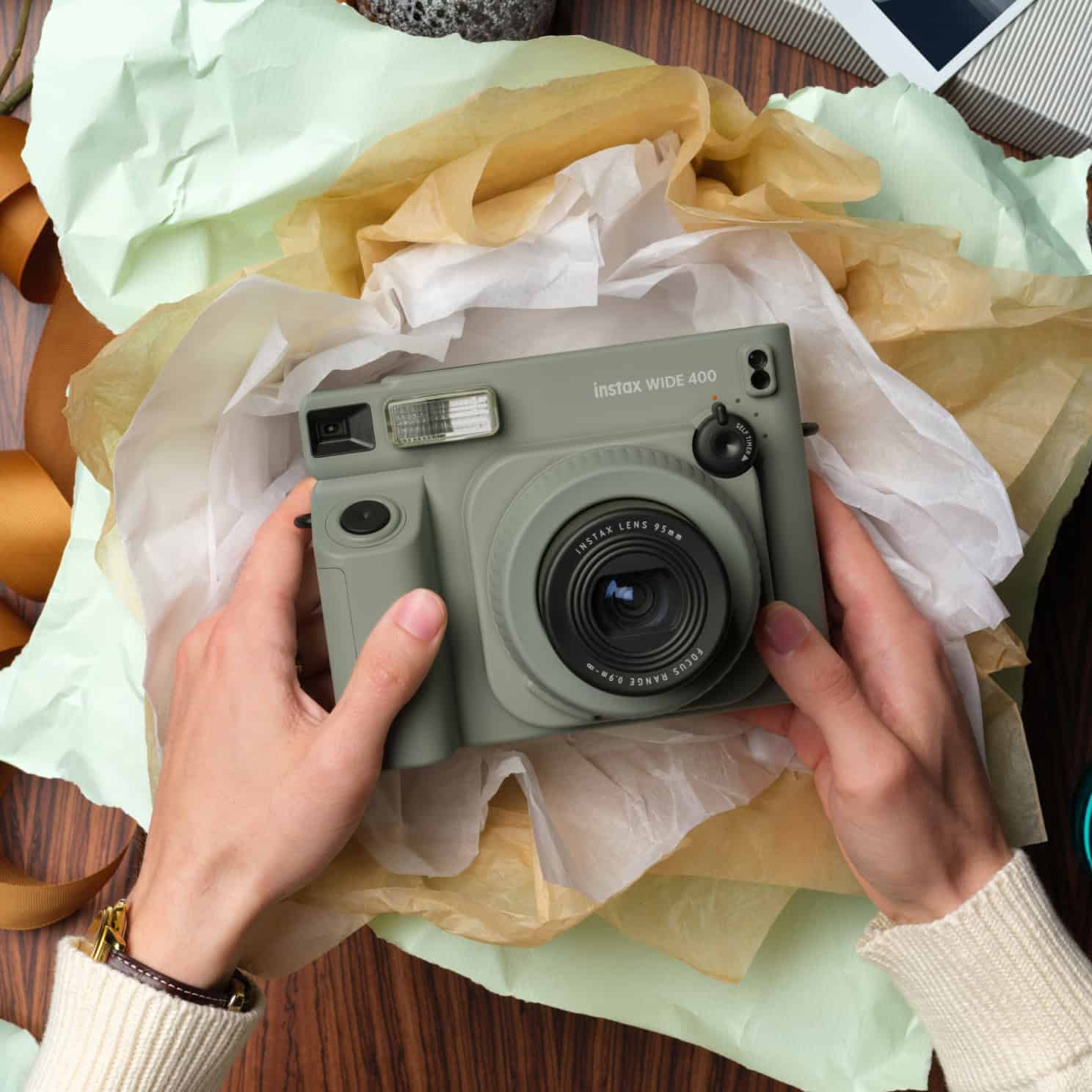 INSTAX Wide 400 Instant Camera - Image 10