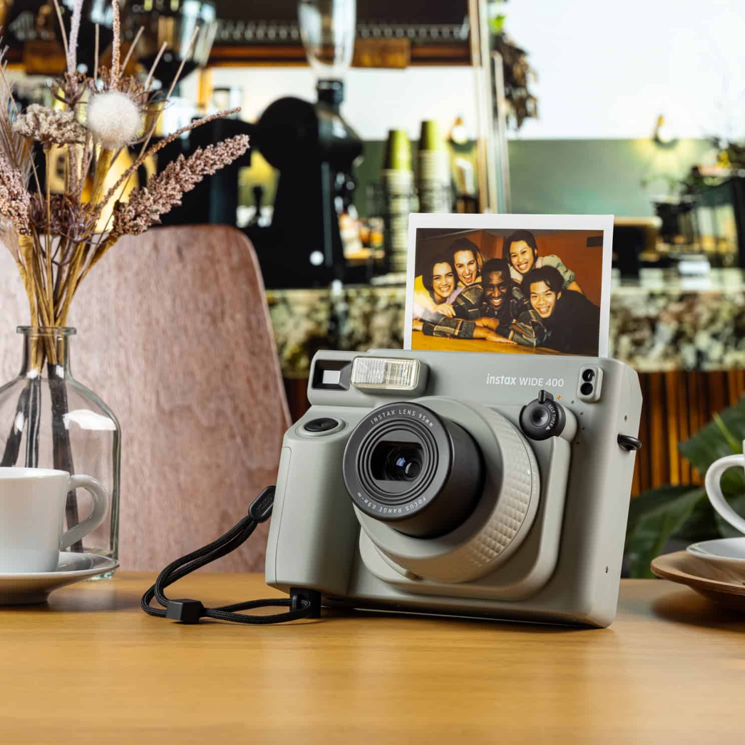 INSTAX Wide 400 Instant Camera - Image 7